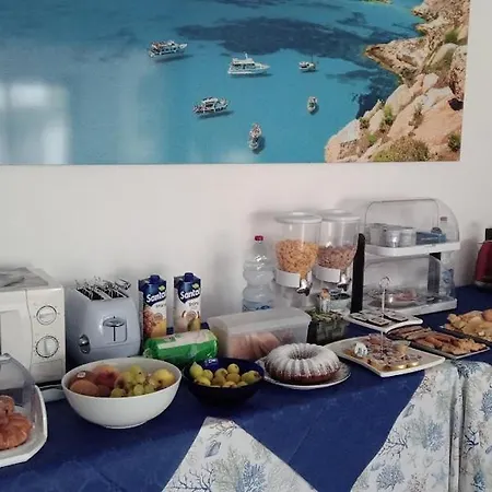 Mattia Oda ve Kahvaltı 3*